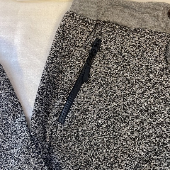 Uncle Ralph High Rise Cargo Pants Sz M - Picture 2 of 5